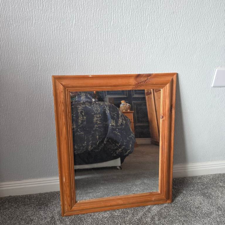 Wooden Framed Wall Mirror – Good Condition