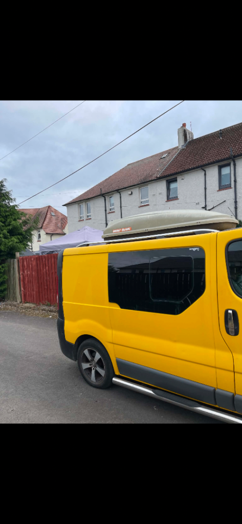 Vauxhall vivaro sports van 63 reg 