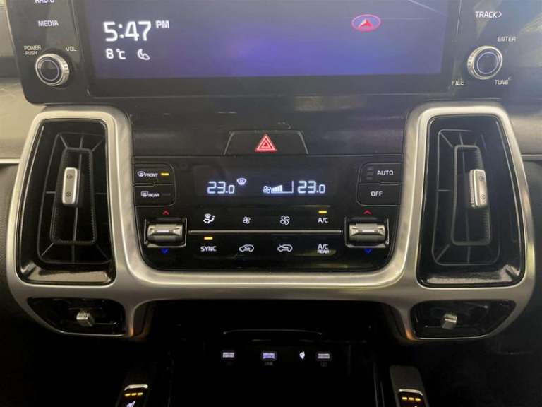 2021 Kia Sorento 2.2 CRDi 3 SUV 5dr Diesel DCT AWD Euro 6 (s/s) (199 bhp) Automatic SUV Diesel Au...