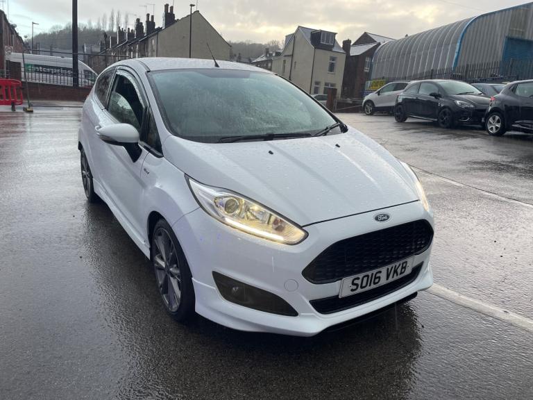 2016 Ford Fiesta 1.0 EcoBoost 140 ST-Line 3dr HATCHBACK Petrol Manual