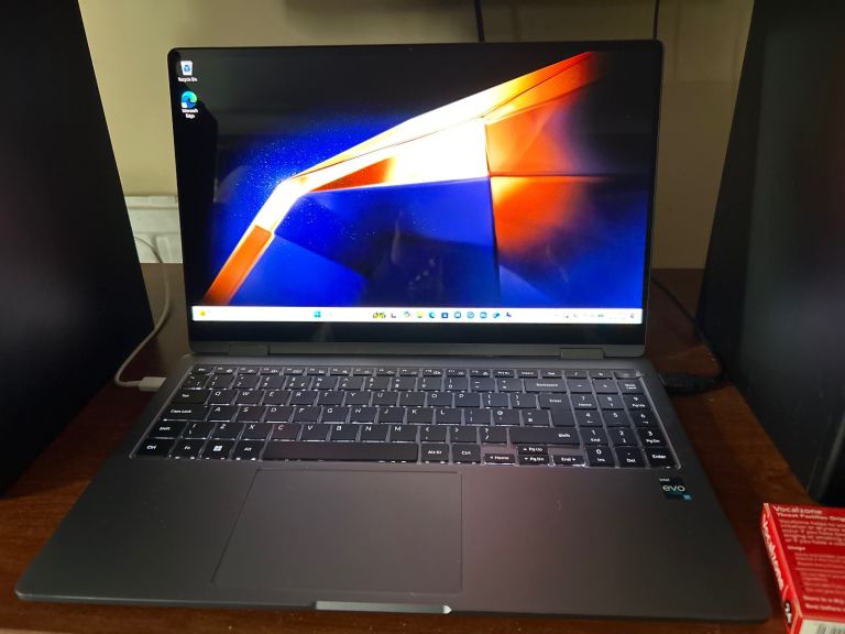 Samsung laptop I7