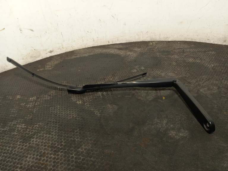 Bmw 8 Series Right Wiper Arm 2018-2026 2 Door Coupe