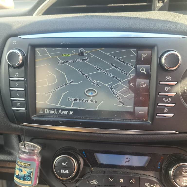 2019 TOYOTA YARIS RADIO PLAYER Sat NAVIGATION  861400D400