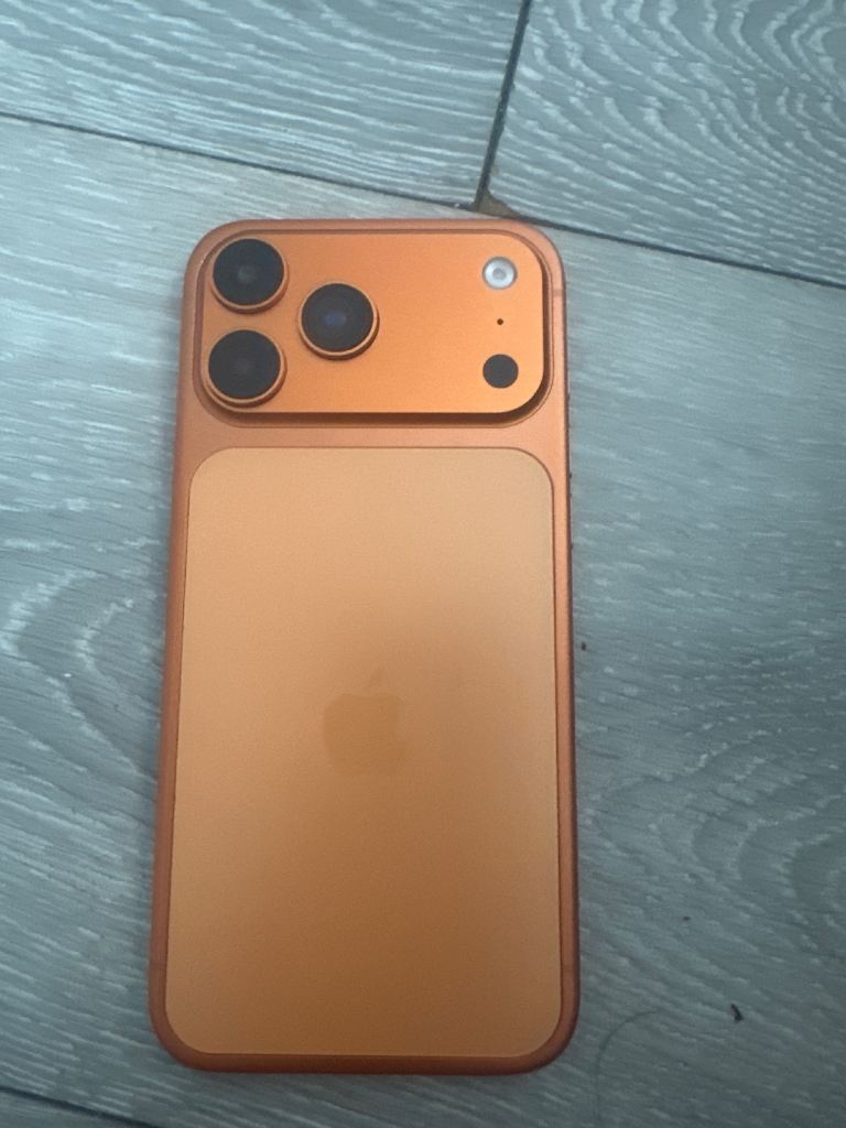 iPhone 17pro Max
