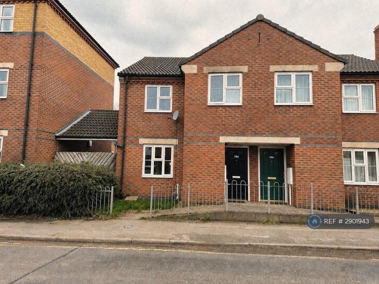 3 bedroom house in Bath Road, Kettering, NN16 (3 bed) (#2901943)