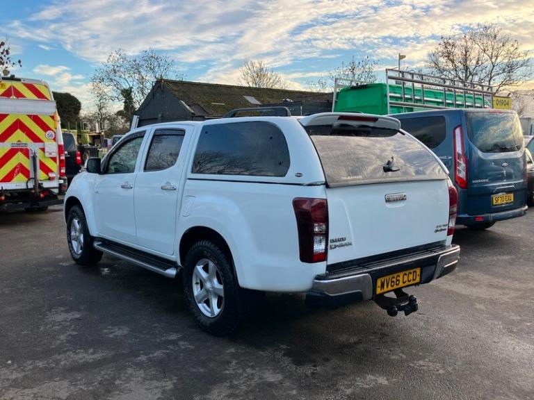 Isuzu Rodeo ISUZU RODEO 4X4 WITH AIRCON. 9,950 NO VAT