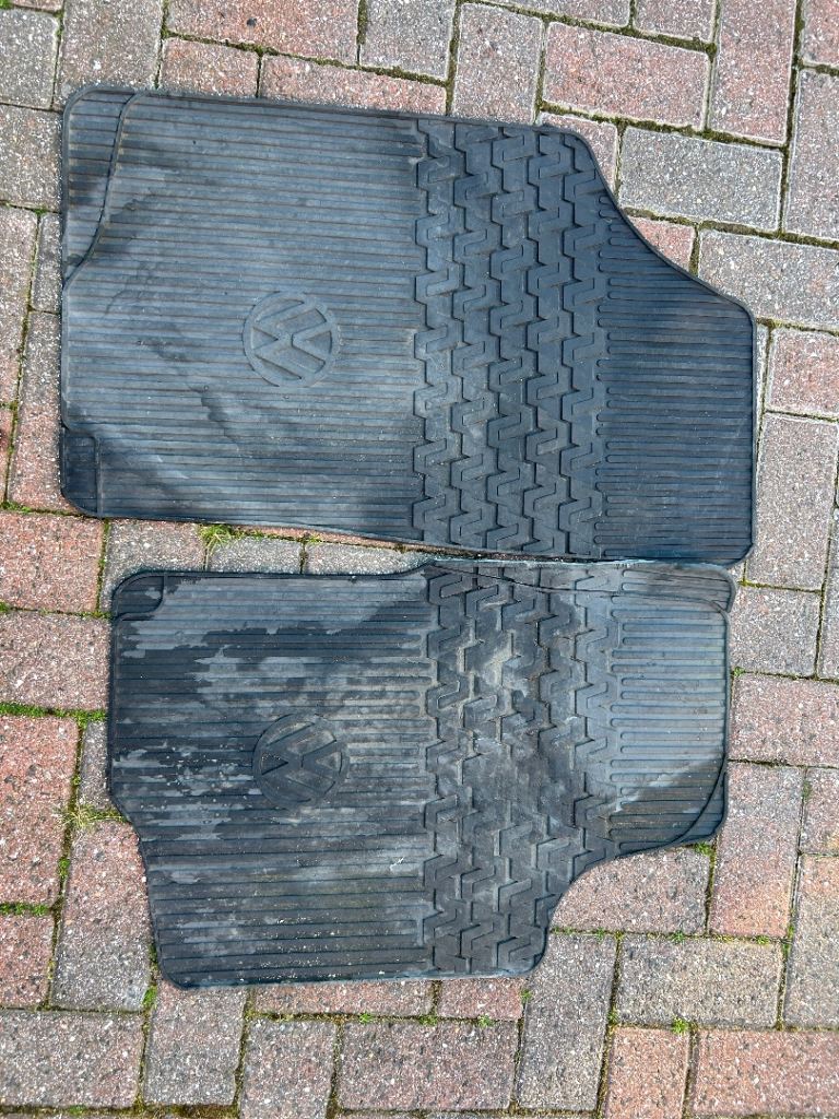 Genuine VW front mats for golf/ polo / Passat / Jetta / scirocco