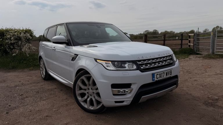 2017 Range Rover Sport HSE SD4 Auto | Pan Roof | 22” Alloys | High Spec