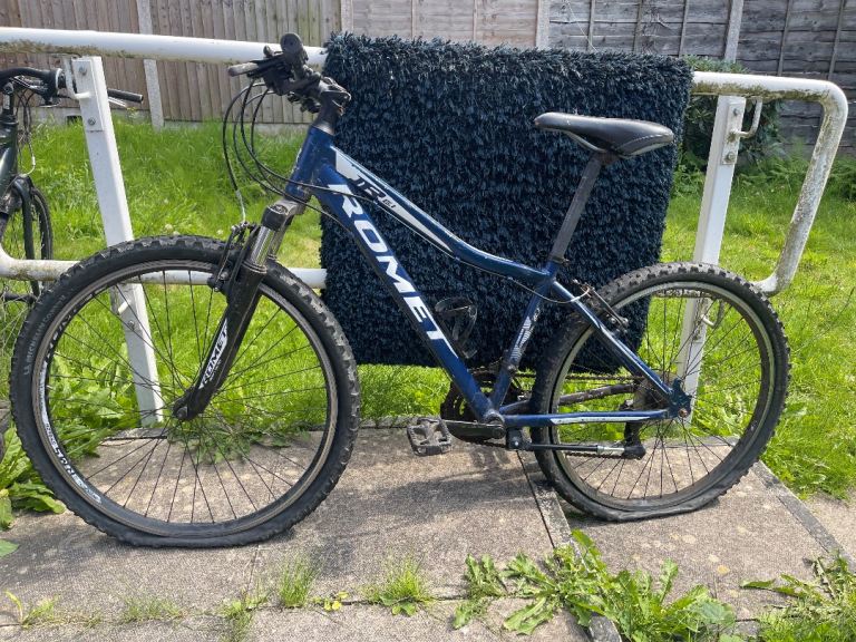 ROMET Rambler Mountain Bike – Blue, Fair Condition