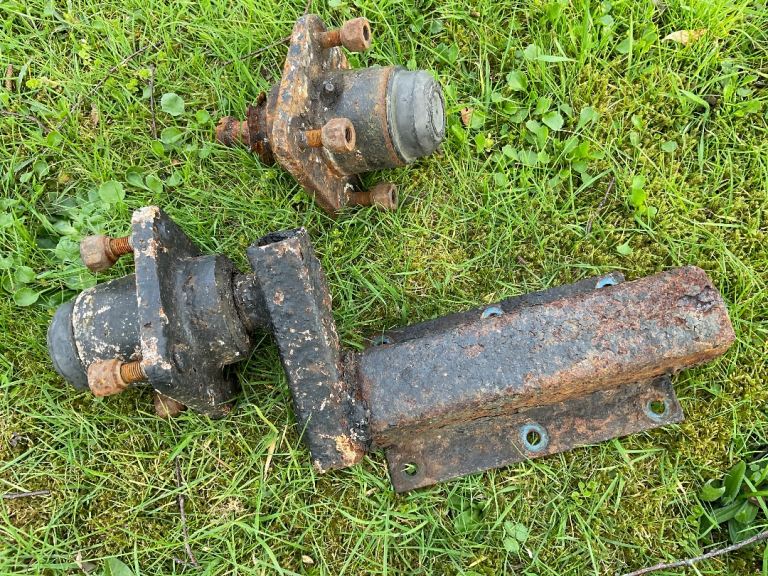 Wheel hub bearings trailer x 2