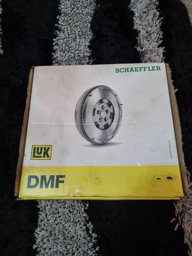 Luk dual mass flywheel & clutch kit