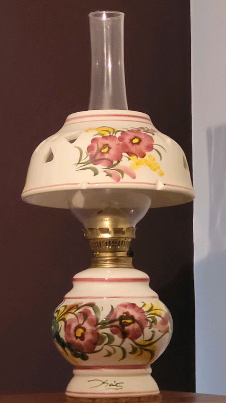 BN ceramic & glass oil lamp