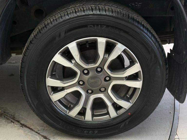 FORD RANGER 3.2 TDCi Wildtrak Auto 4WD Euro 5 4dr 2017