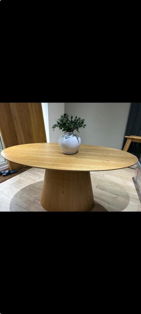 Oak veneer oval dining table 