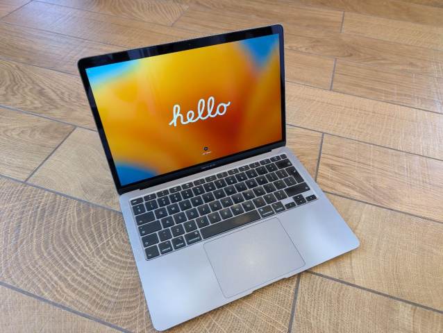 MacBook Air i7 1.2GHz 13