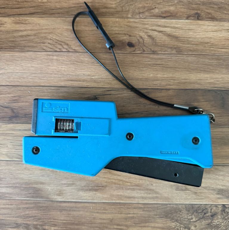 Vintage Signo Handheld Stapler – Blue, Good Condition