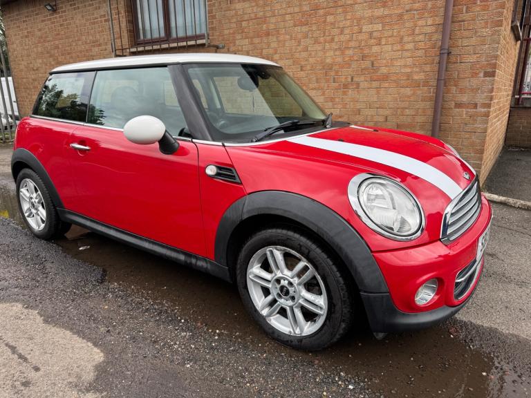 2013 MINI Hatch 1.6 Cooper 3dr HATCHBACK Petrol Manual