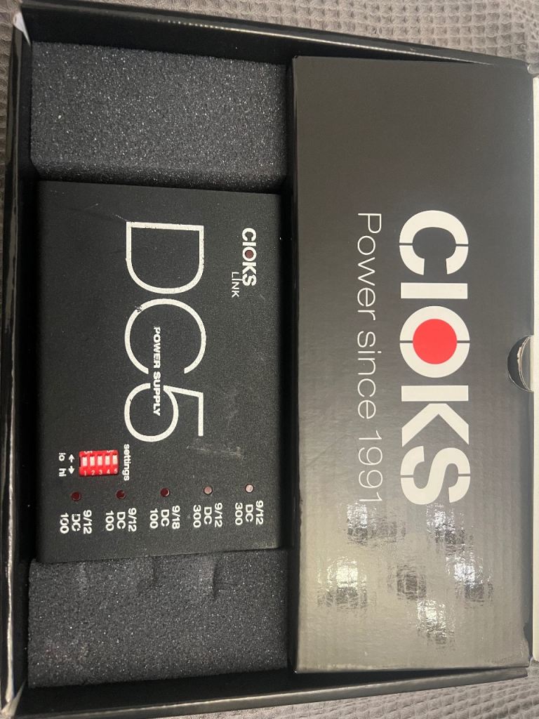 Cioks DC5 Pedalboard power supply