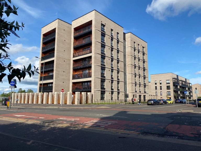 Stunning Room to let, Commonwealth Games Glasgow 