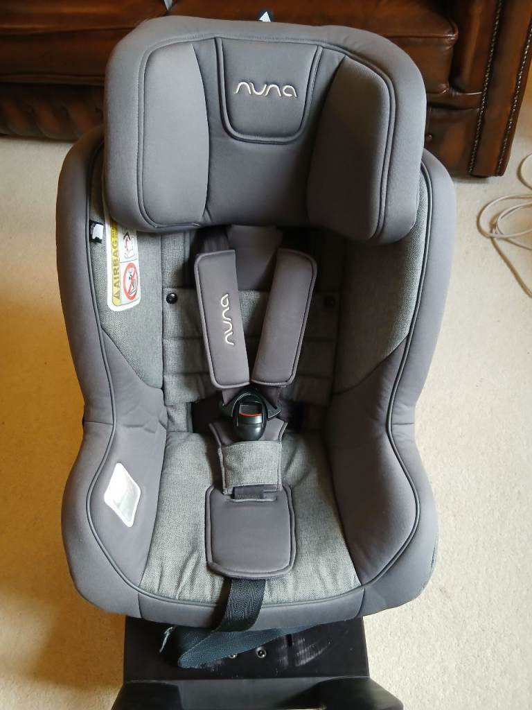 Very Good Condition Used Nuna Rebl Car Seat 360. Birth to 4 Yrs. Excellent Condition spare cover.