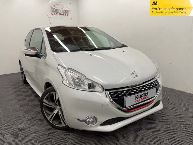2015 Peugeot 208 1.6 THP GTi 3dr - 71000 MILES - HALF LEATHER - REAR SENSORS - FSH HATCHBACK Petr...
