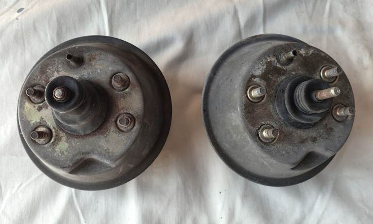 Corvette Stingray C3 1968-1982 Front Headlight Actuators