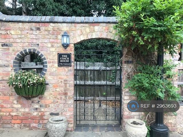 3 bedroom house in Southam Road, Rugby, CV22 (3 bed) (#2963693)