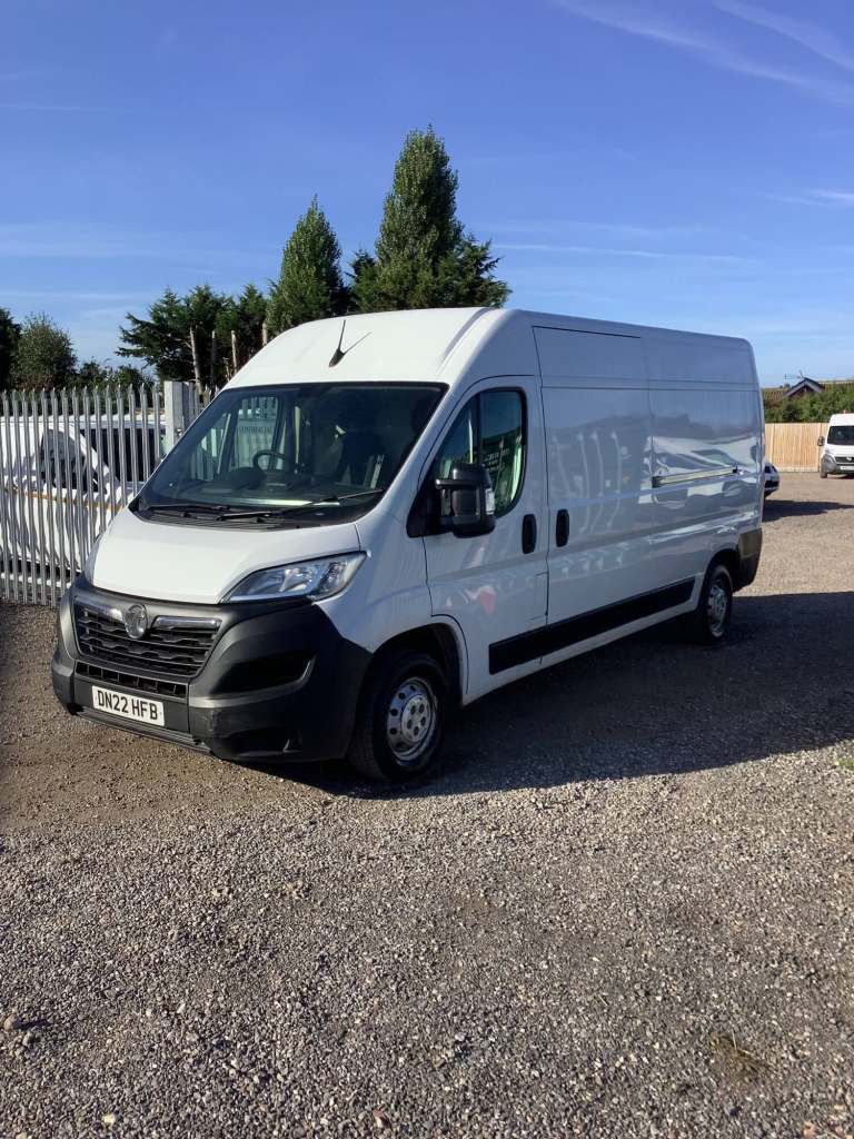 2022 Vauxhall Movano 2.2 Turbo D 140ps H2 Van Edition PANEL VAN Diesel Manual