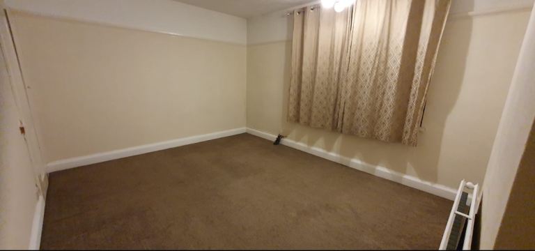3 bed terraced house