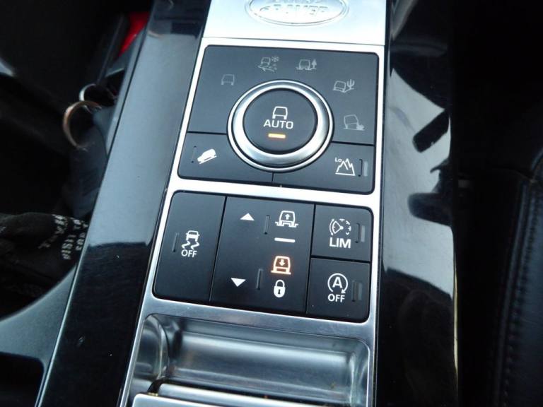 2017 Land Rover Discovery 3.0 TD V6 HSE Luxury SUV 5dr Diesel Auto 4WD Euro 6 (s/s) (258 ps) ESTA...