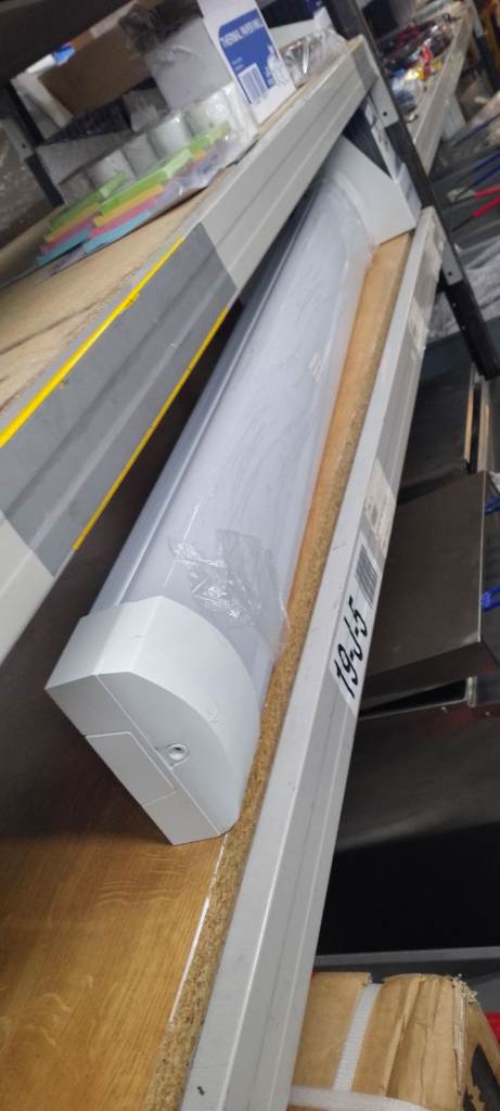 Commercial tube lights/ceiling lights led new