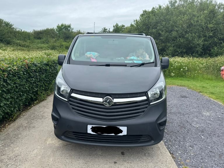 Vauxhall, VIVARO, MPV, 2018, Manual, 1598 (cc), 5 doors
