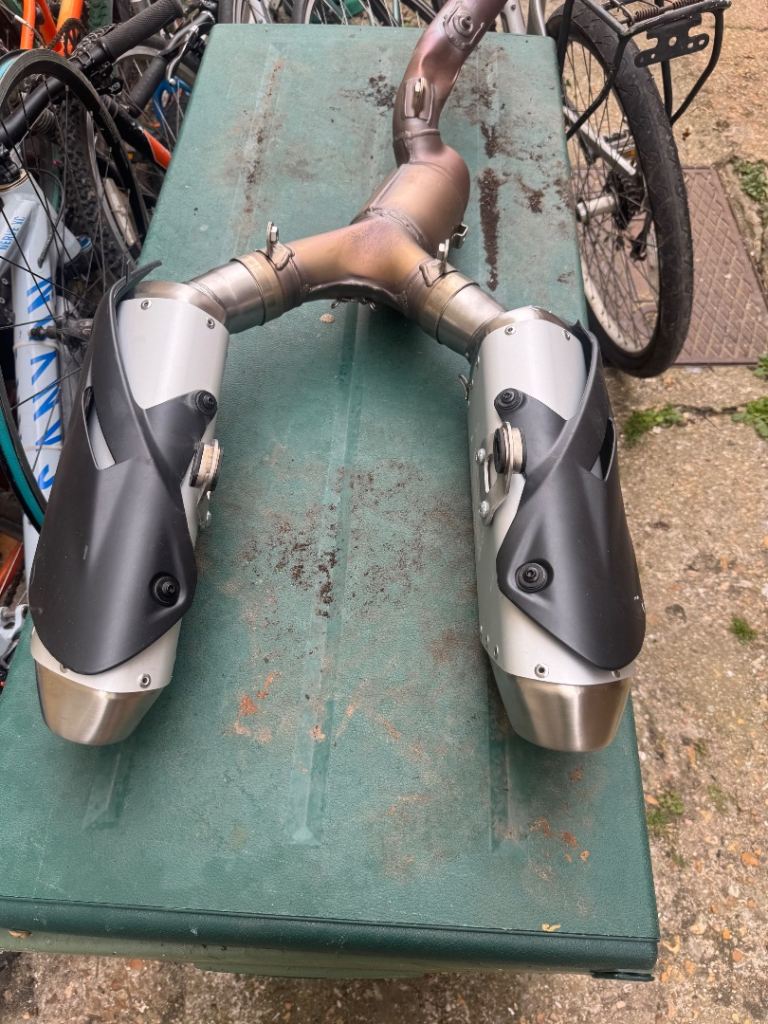 Ducati 698 exhaust system included new genuine Catalytic Converter Brand new race Road motorbike  