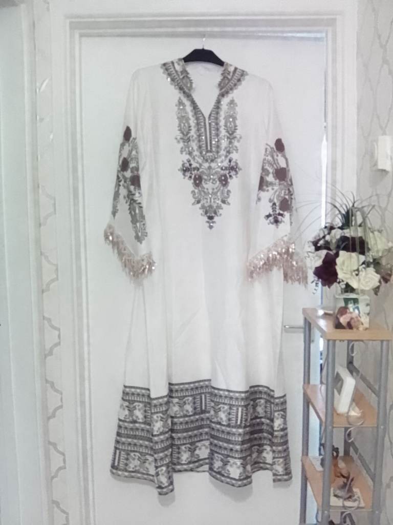 Ladies caftan 