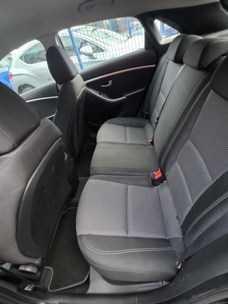 HYUNDAI I30 1.6 CRDi Active 2014