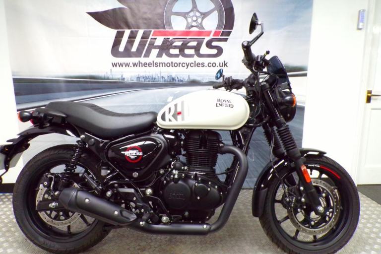 2024 ROYAL ENFIELD LOW MILEAGE WITH HEATED GRIPS