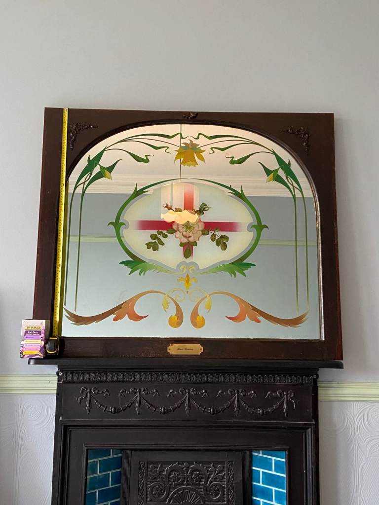 Massive Antique Pub Bar Mirror with English Flag and Rose 112cm/94cm (can deliver, see description)