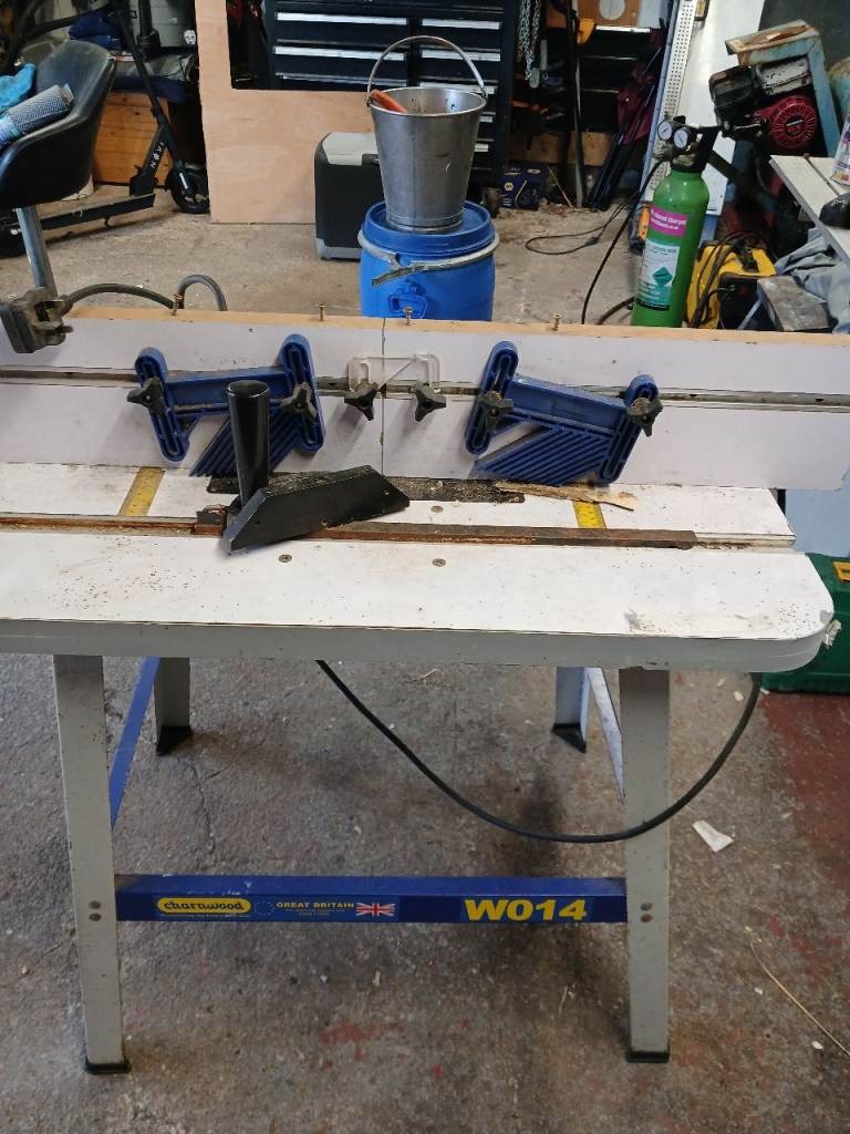 Charnwood router table