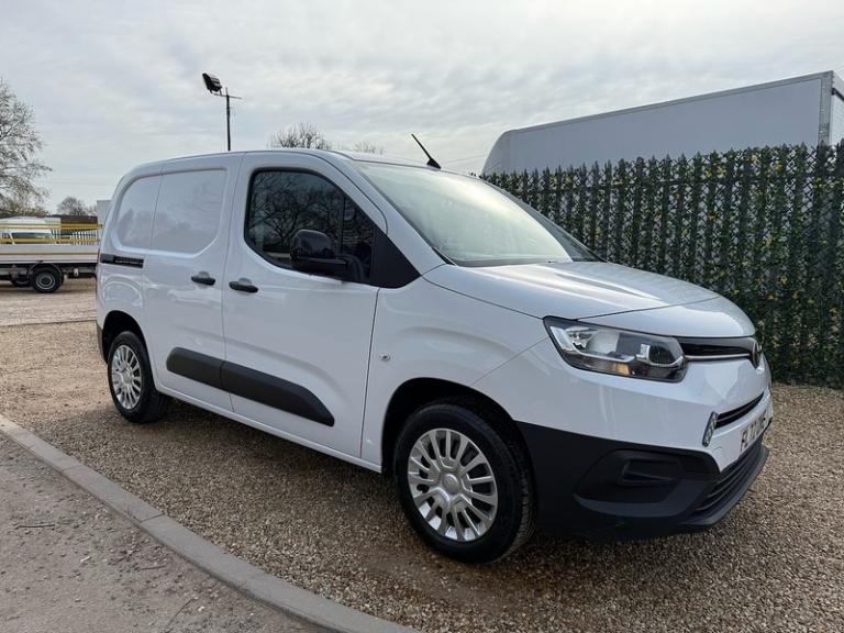 2022 Toyota ProAce 1.5 BlueHDi Icon L1 H1 SWB PANEL VAN - WHITE Panel Van Diesel Manual