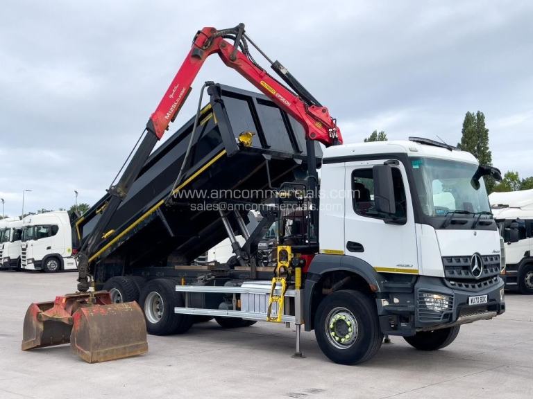 2020 (70) MERCEDES-BENZ AROCS 2630K 6X4 TIPPER GRAB