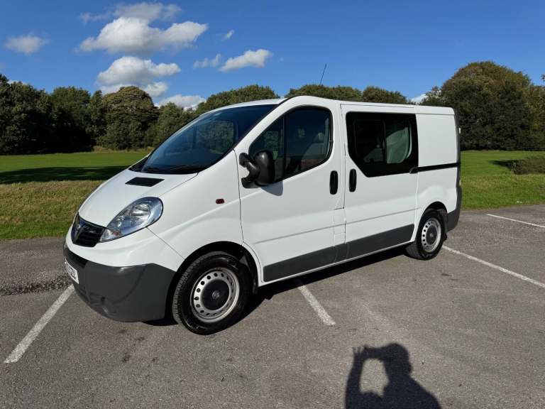 Vauxhall Vivaro 2.0 CDTI 115PS Doublecab CREW VAN WOW JUST 36,000 MILES 1 OWNER!