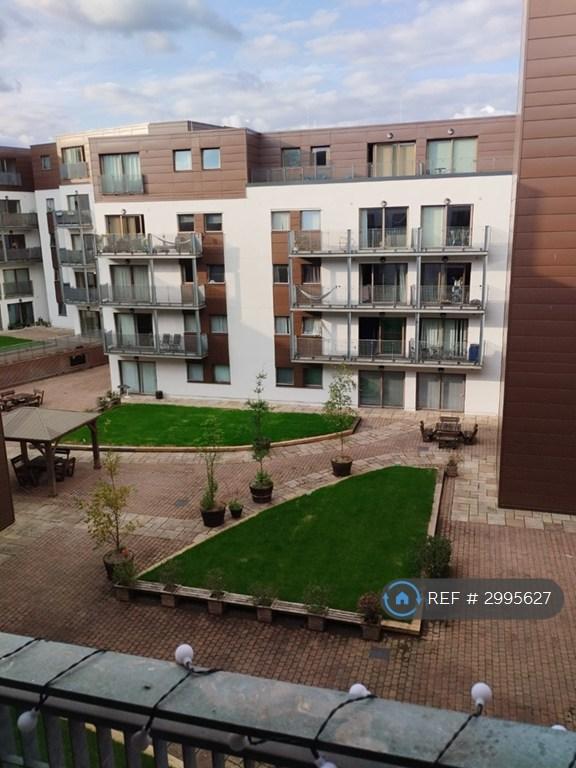 1 bedroom flat in Isaac Way, Manchester, M4 (1 bed) (#2995627)