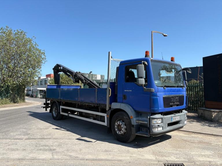 2011 man TGM 18.250 remote control 1420 Hmf Hiab/crane truck 