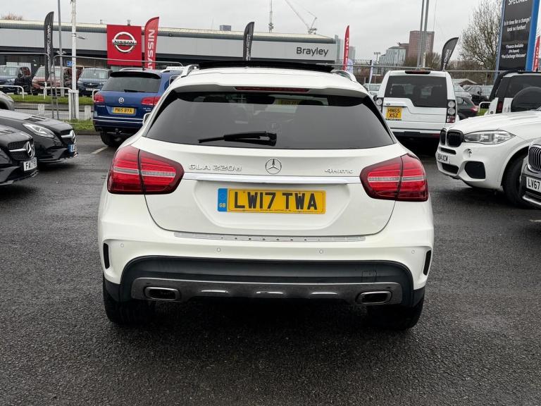 2017 Mercedes-Benz GLA GLA 220d 4Matic AMG Line Prem Plus 5dr Auto ESTATE DIESEL Automatic