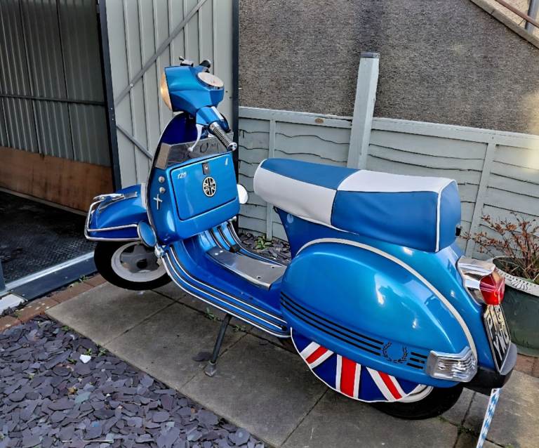 Eye catching LML 125