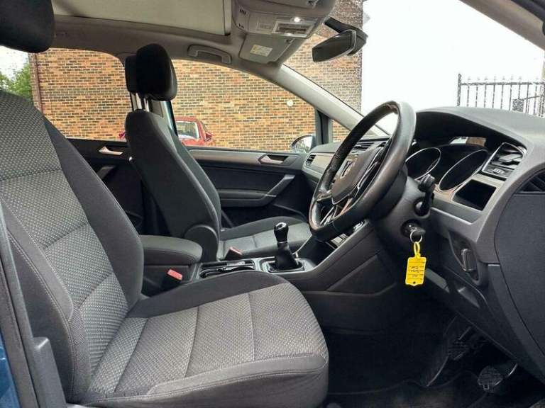 2017 Volkswagen Touran 1.2 TSI SE Family 5dr MPV PETROL Manual