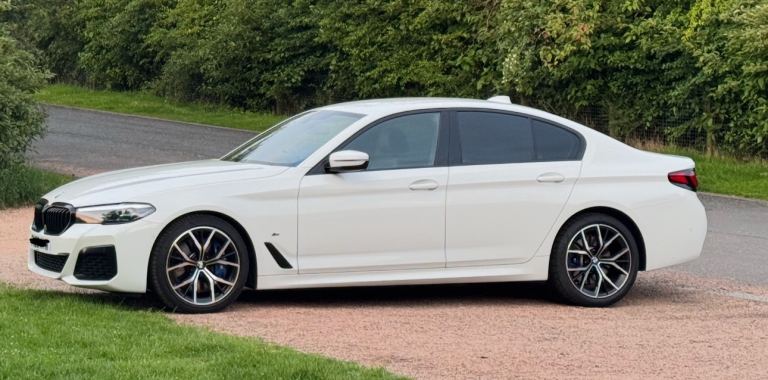 BMW, 5 SERIES, Saloon, 2023, Semi-Auto, 2993 (cc), 4 doors