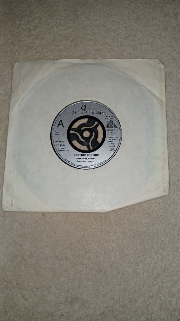 Thompson Twins - Doctor Doctor single
