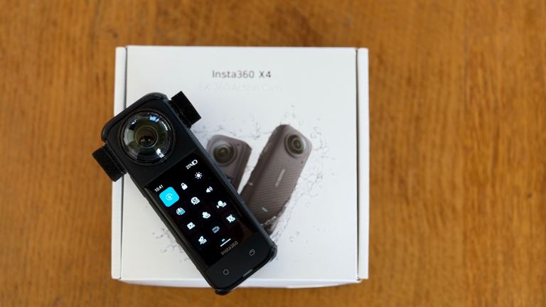 Insta360 X4