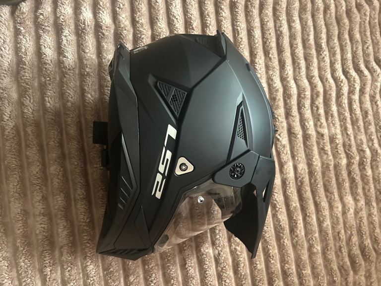 LS2